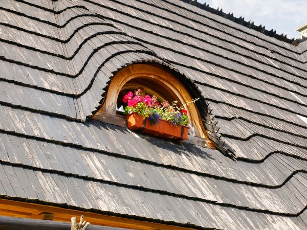 Eyebrow Window Installation in Cocoa