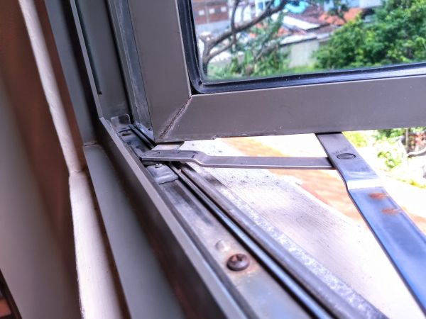 Hinged Window Replacement in Cocoa